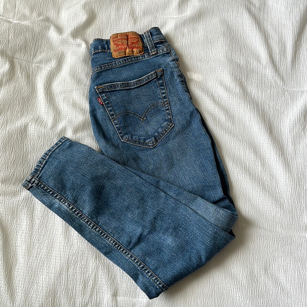 Levi Strauss 512 jeans. W28 L30